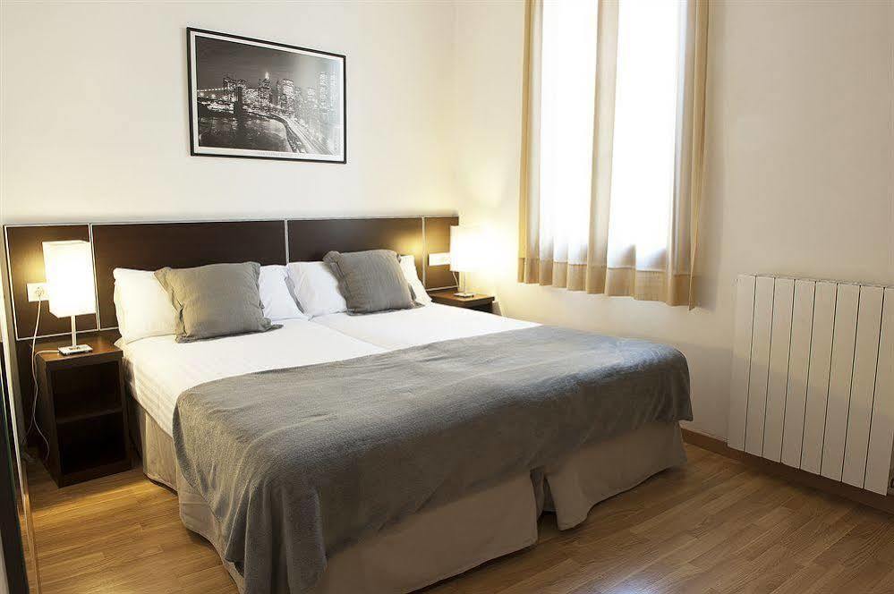 Mh Liceo Apartament Barcelona